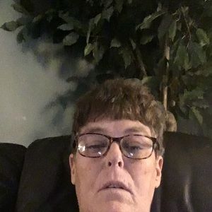 Meet your Posher, Pam